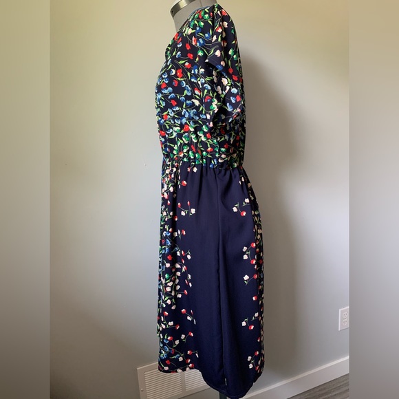 Navy blue and floral print dress - Picture 4 of 10